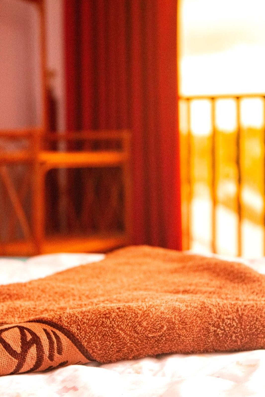 The Vibe Guesthouse Kampot Buitenkant foto